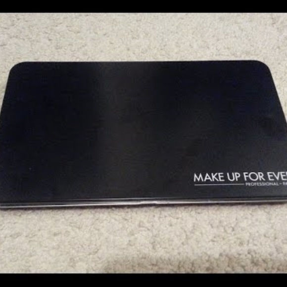 Magnetic Empty Palette Comparison Make Up For Ever Tarte Z